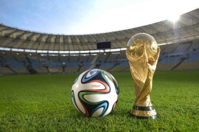 爱游戏官方-凯蒂·莱德基保持领先优势锁定冠军，凯蒂芬得莱