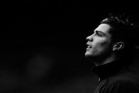 爱游戏综合娱乐-曼联对阵强敌战术布置受到好评，曼联强不强